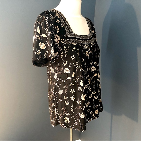 Lucky Brand flowered black and white blouse - Picture 2 of 6